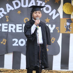 Kids Graduation Gown With Cap Buy Online In Pakistan